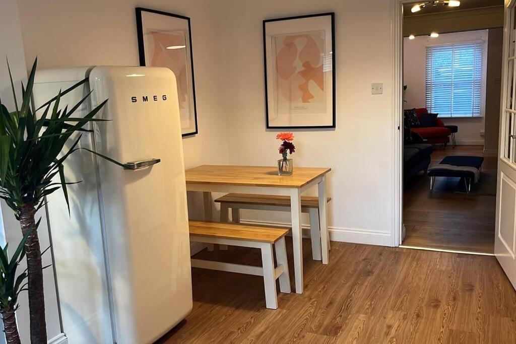 Chic 2 Bedroom Cottage Willingham  Ngoại thất bức ảnh